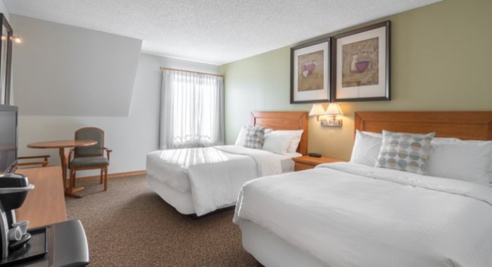 Banff Inn Hotel, Banff ski chalet, image 2